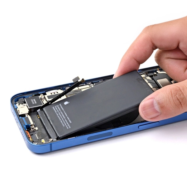 cambio de bateria iphone 13